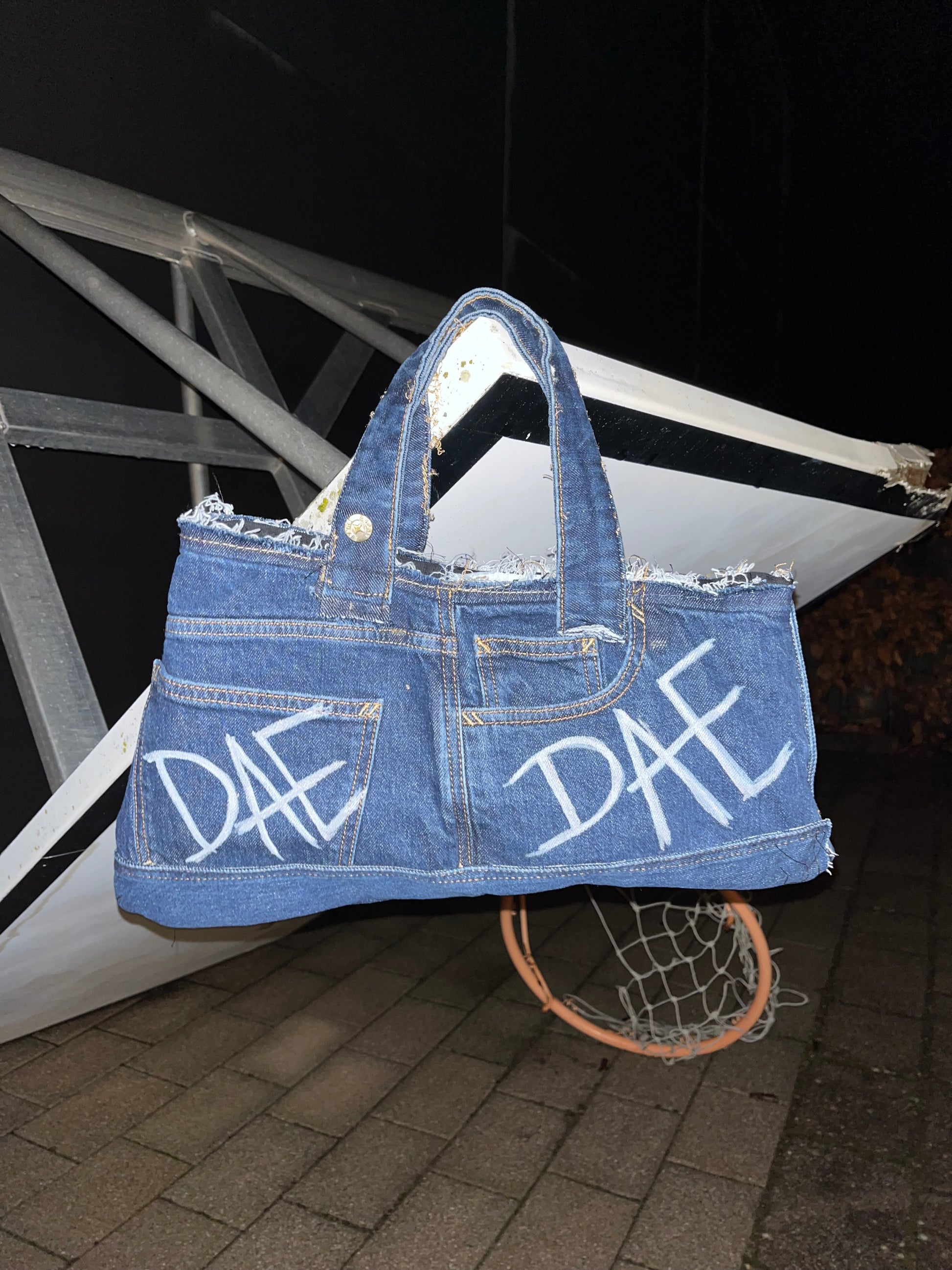 NAVY GRAFFITI LUXE TOTE