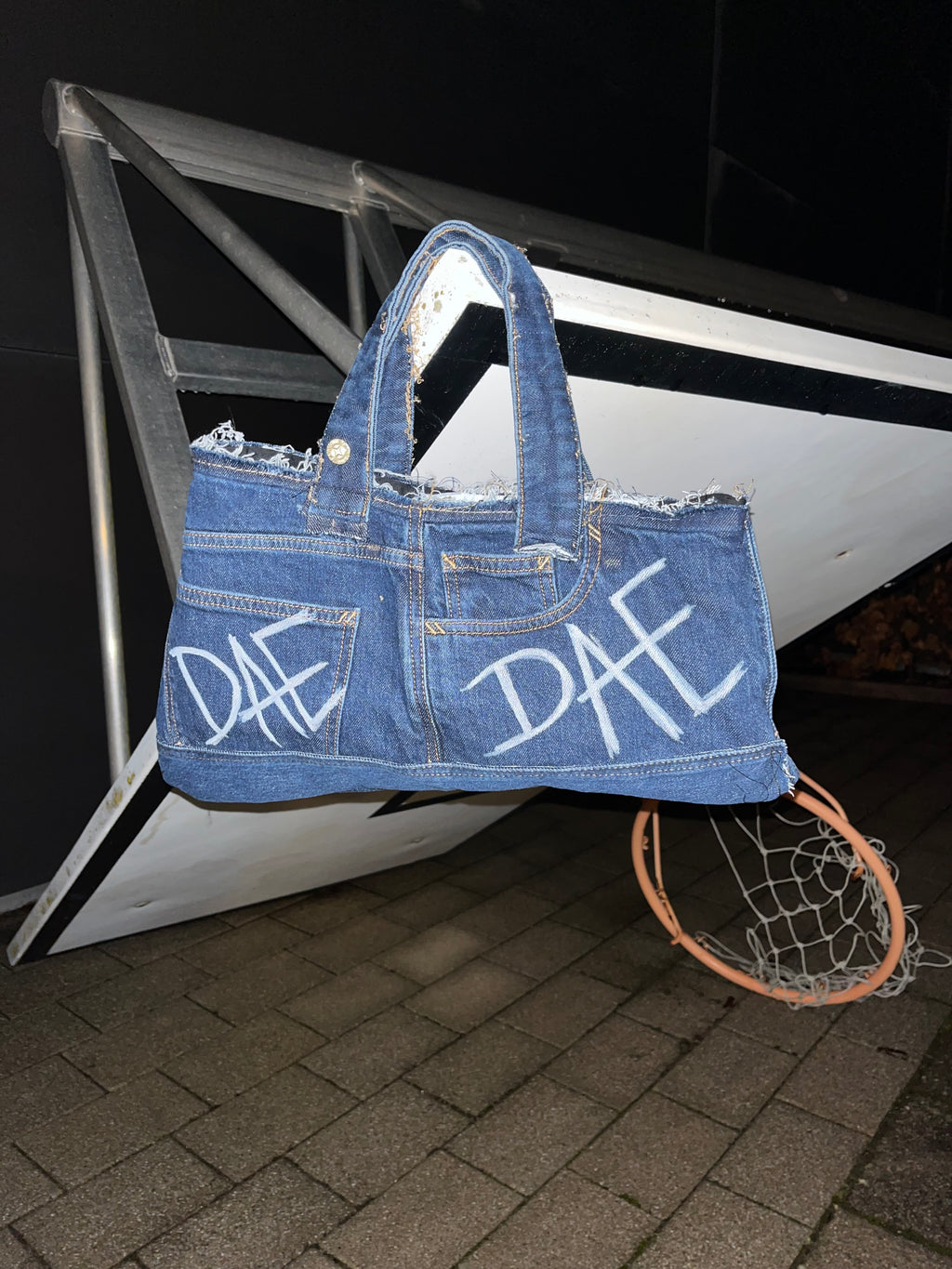 NAVY GRAFFITI LUXE TOTE