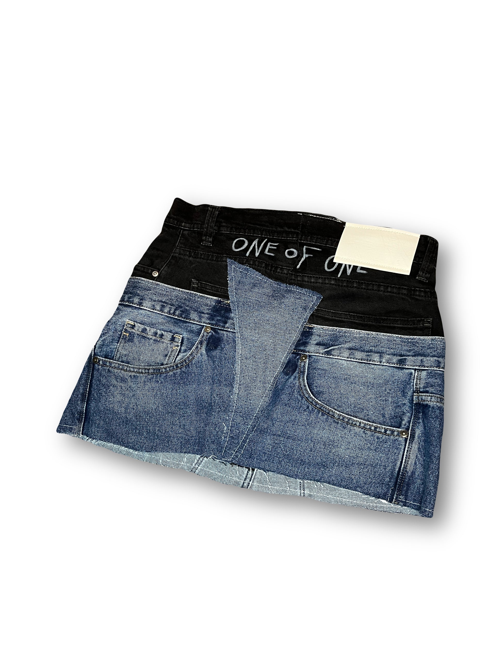 ONE OF ONE NOIR WAVE SKIRT