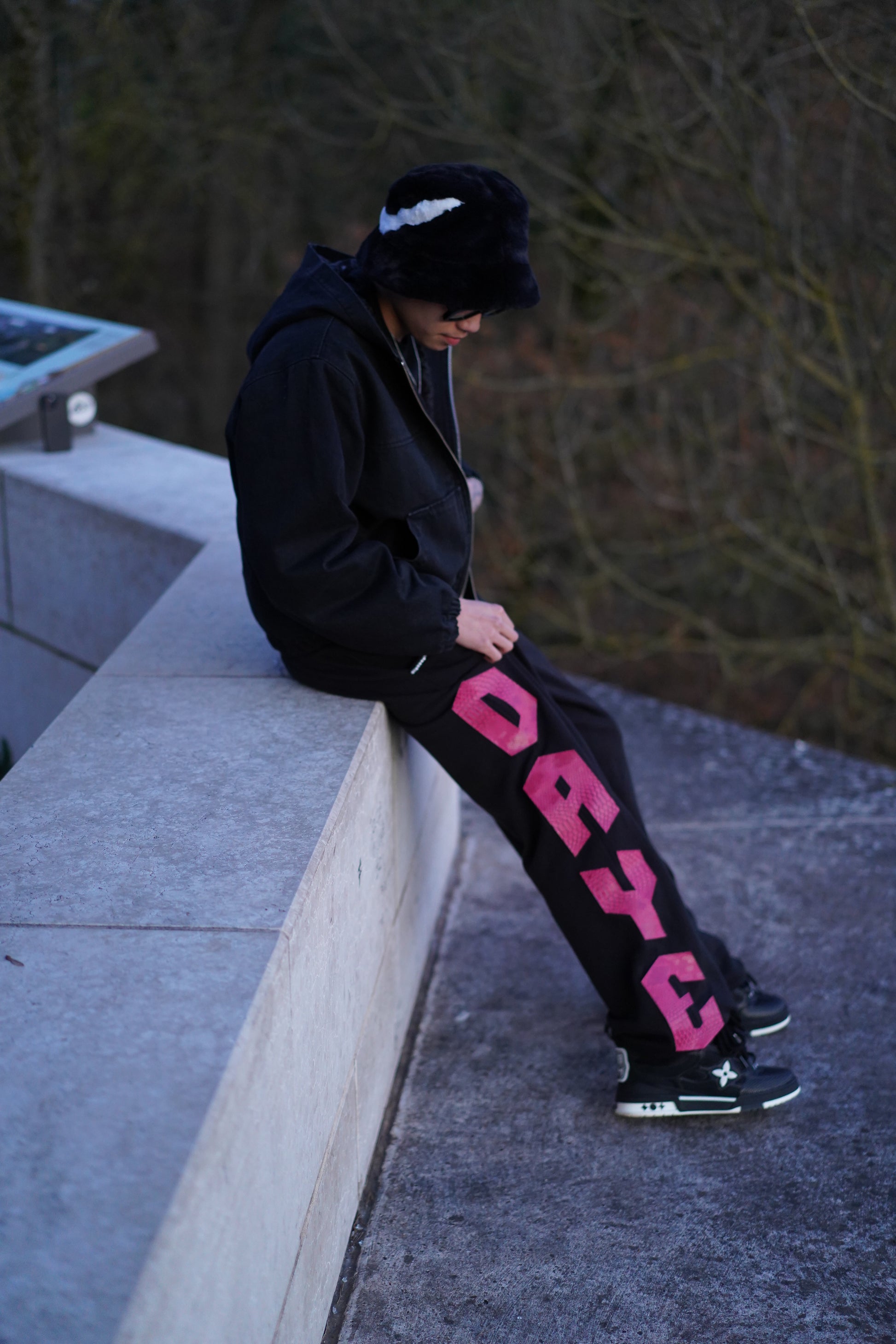 ONE OF ONE BIG LETTERING JOGGER