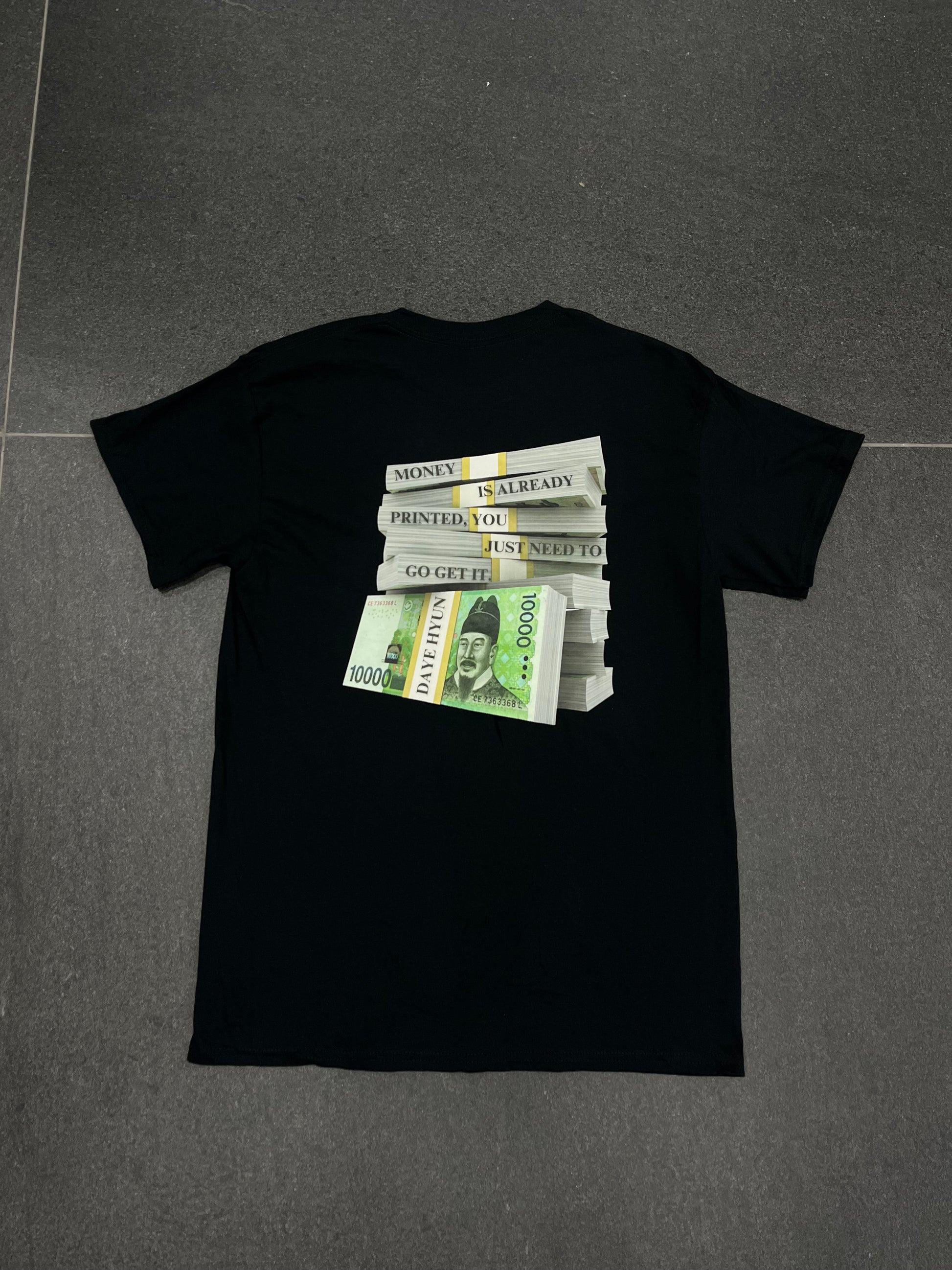 KOREAN WON STACK TEE (pre-order)