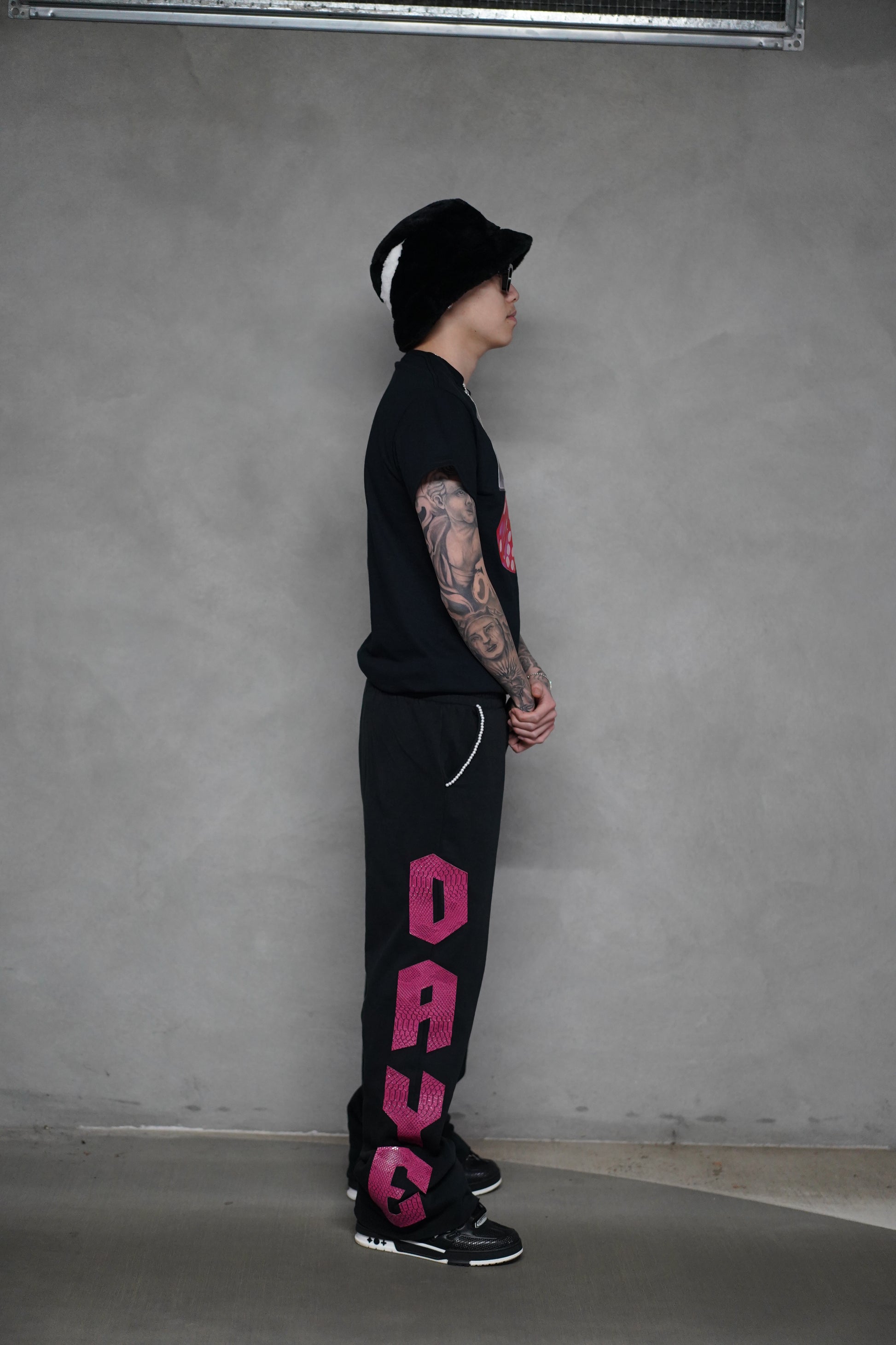 ONE OF ONE BIG LETTERING JOGGER