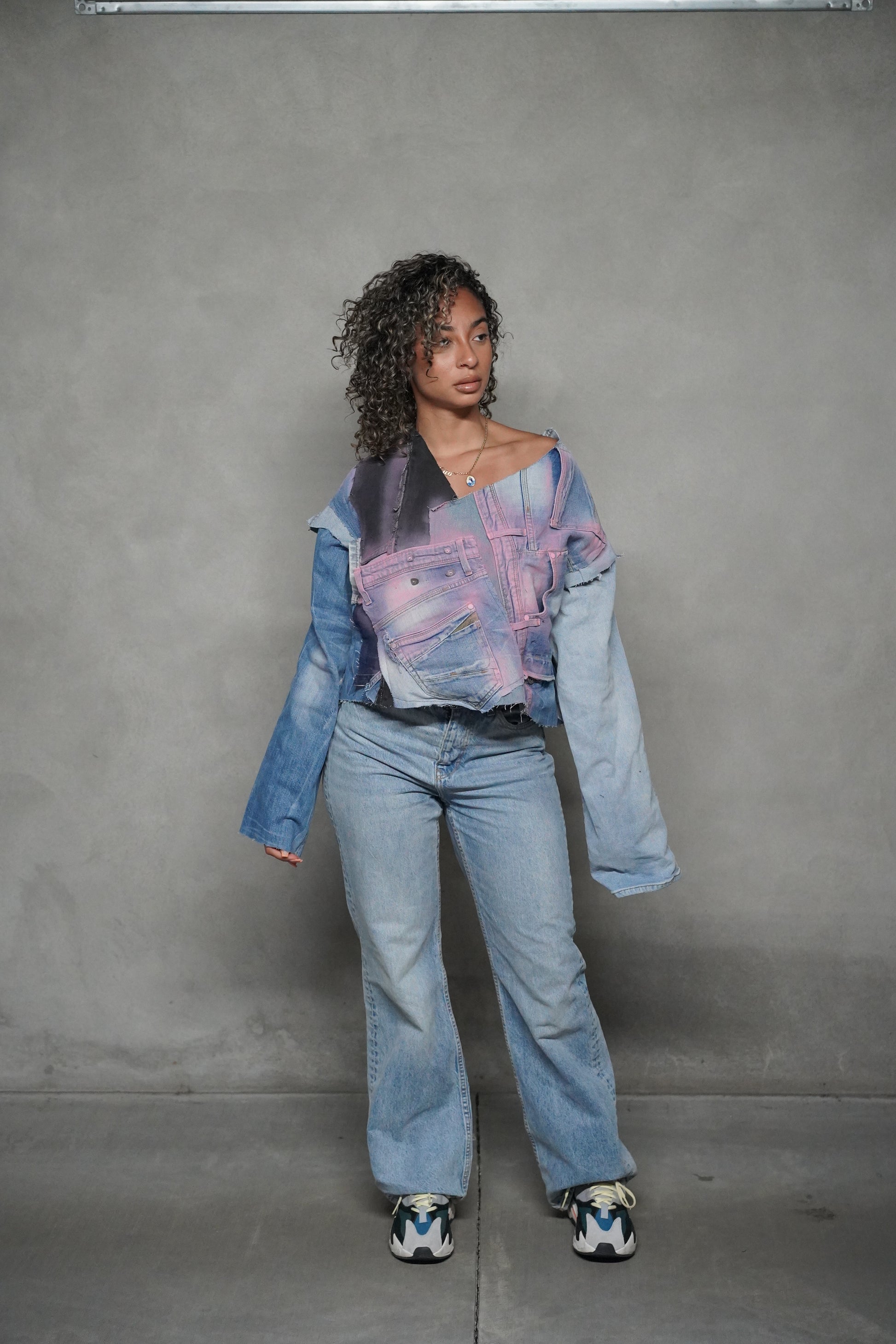 ONE OF ONE DENIM X GRAFFITI CROPPED TOP