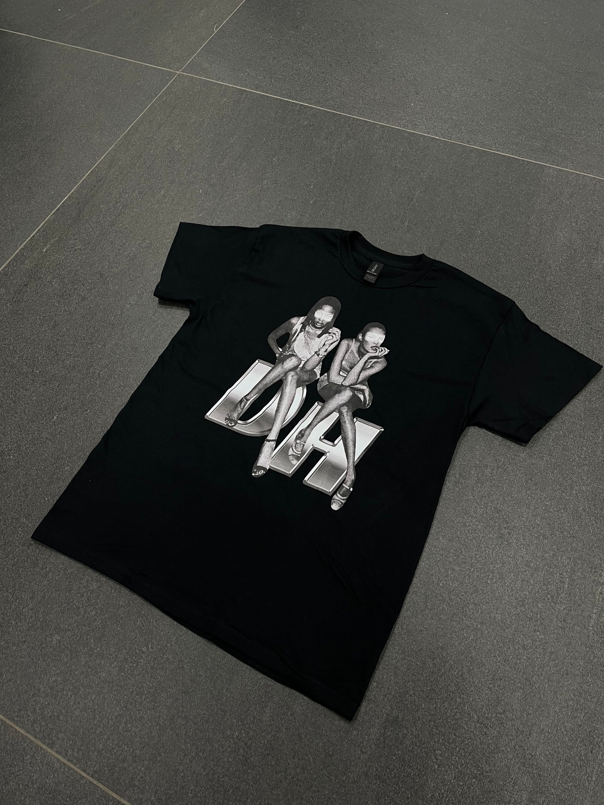 BLACK "U CAN’T SIT WITH US" TEE (pre-order)