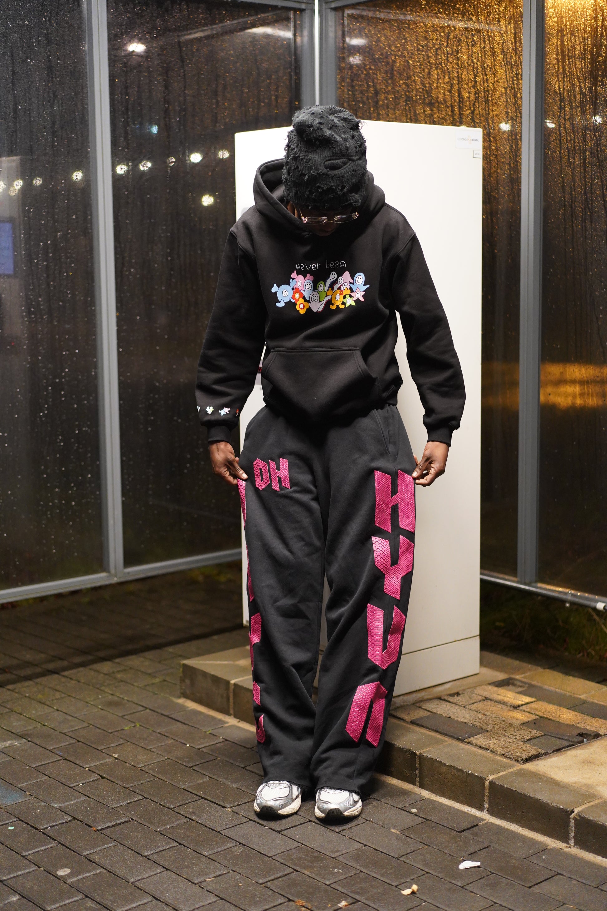 ONE OF ONE PINK LETTERING JOGGER
