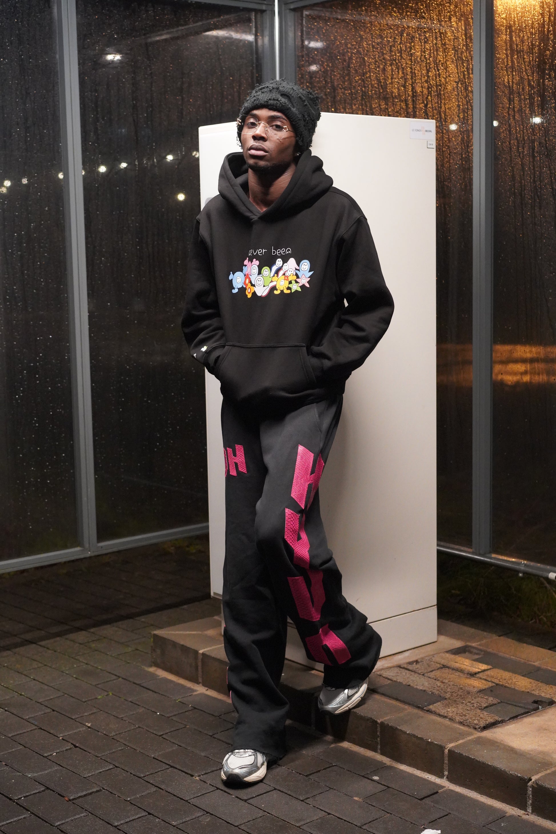 ONE OF ONE PINK LETTERING JOGGER