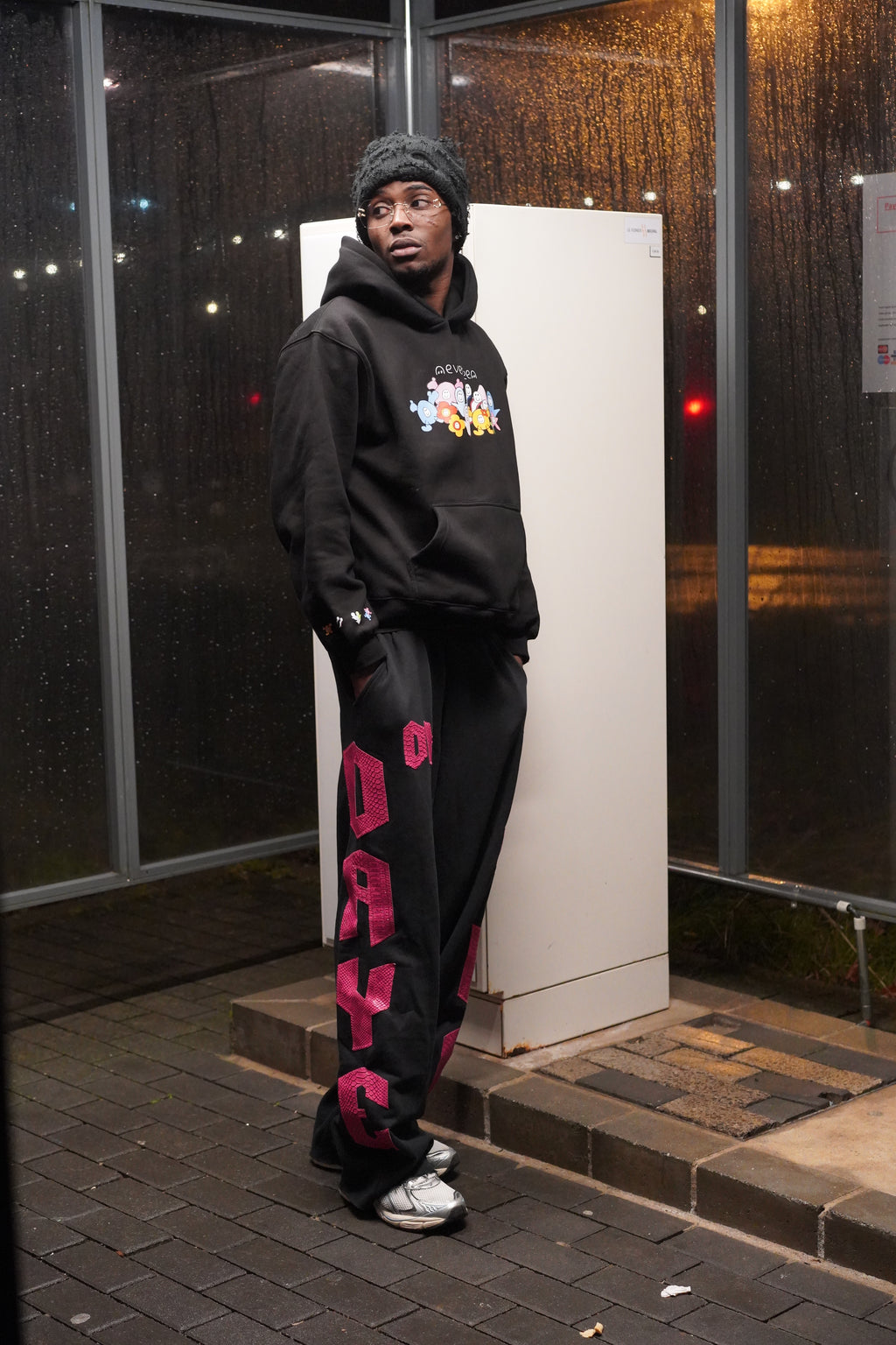 ONE OF ONE PINK LETTERING JOGGER