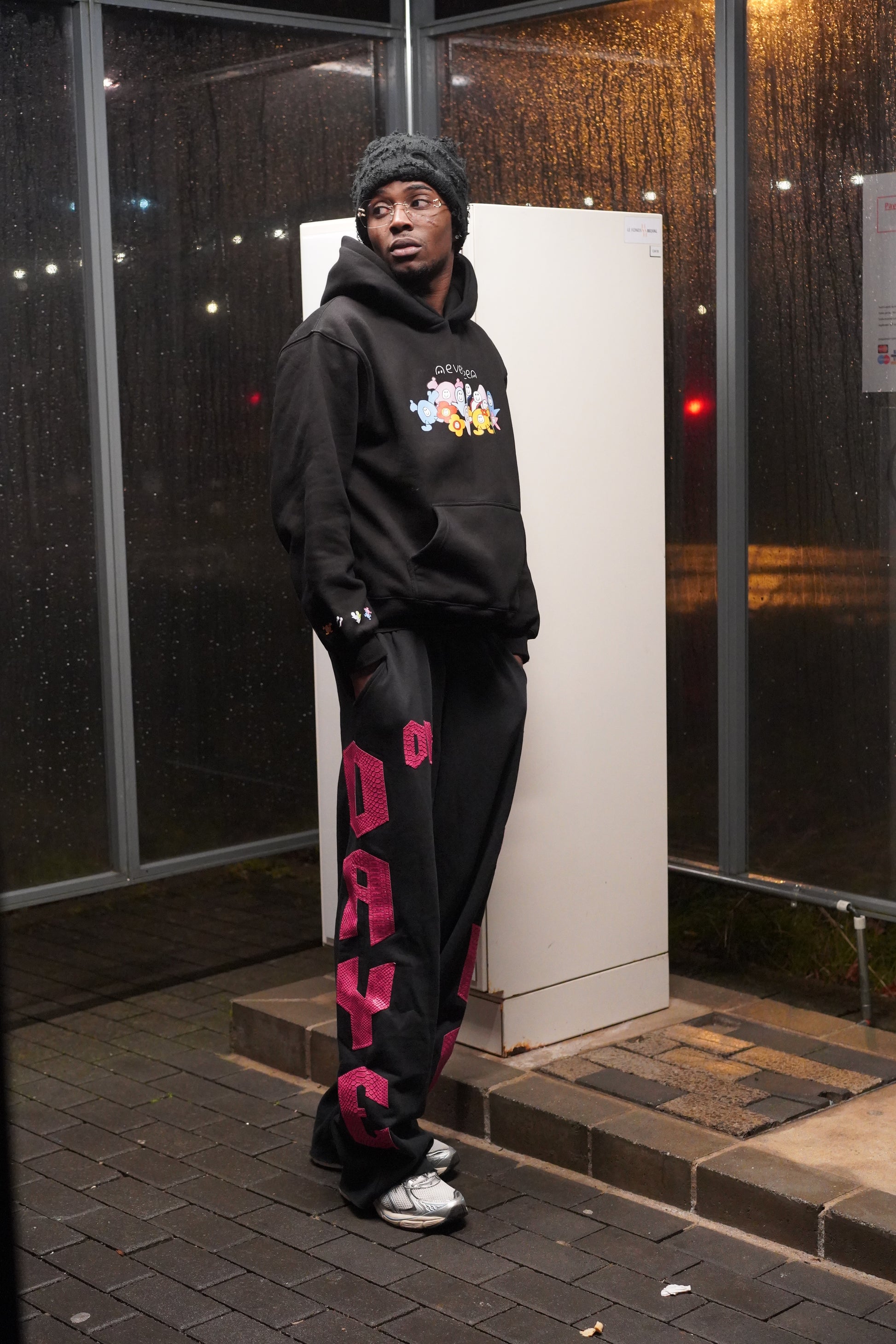 ONE OF ONE PINK LETTERING JOGGER