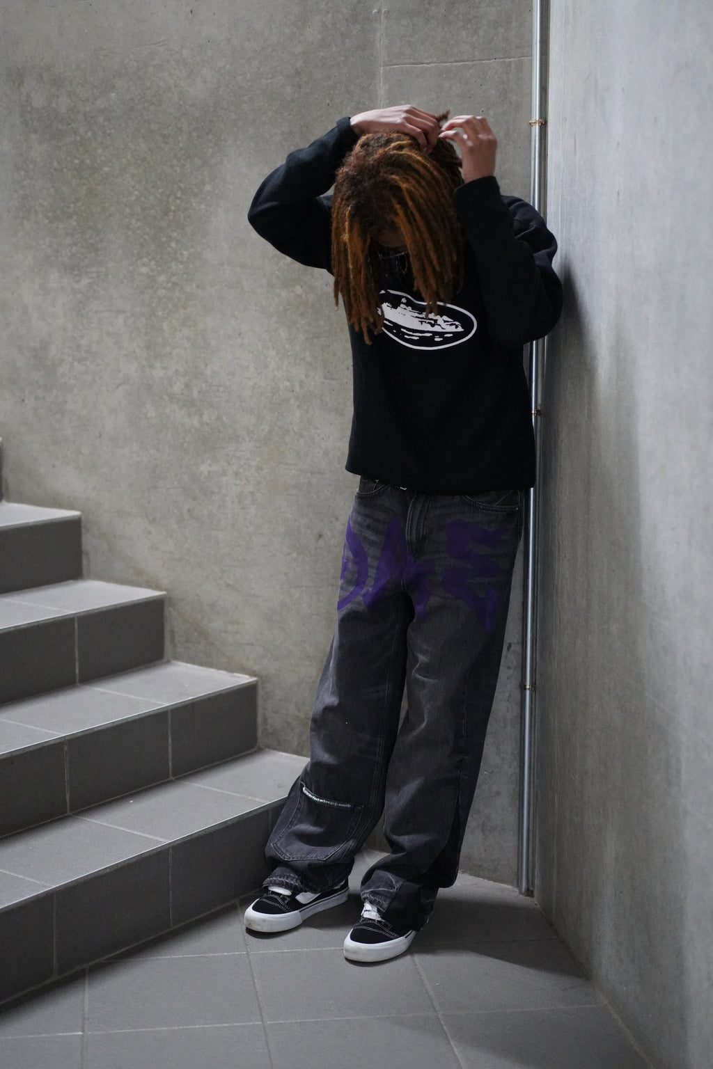ONE OF ONE GRAFFITI CRYSTAL DENIM