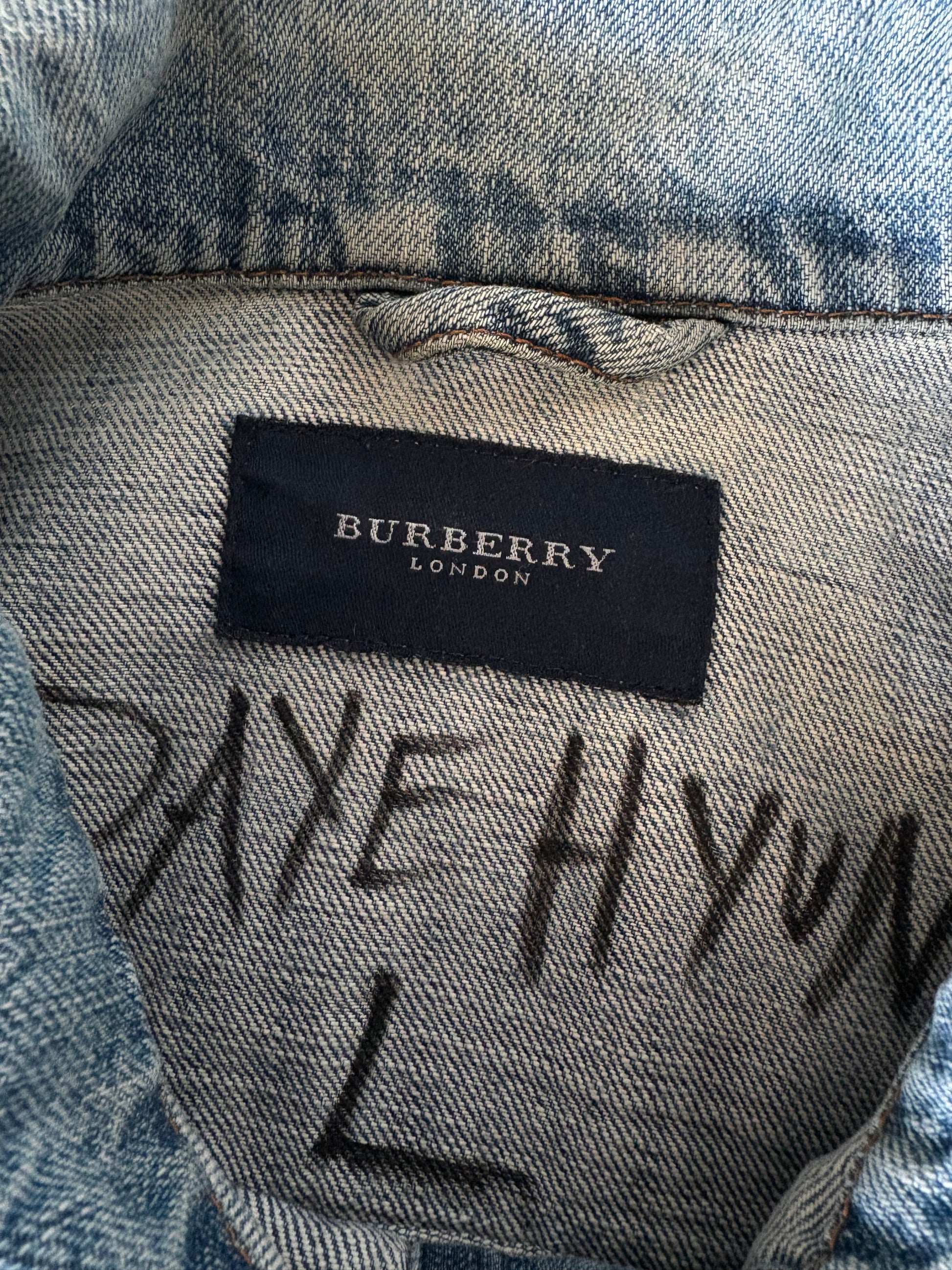 1/1 BURBERRY RENAISSANCE BY DAYE HYUN JACKET