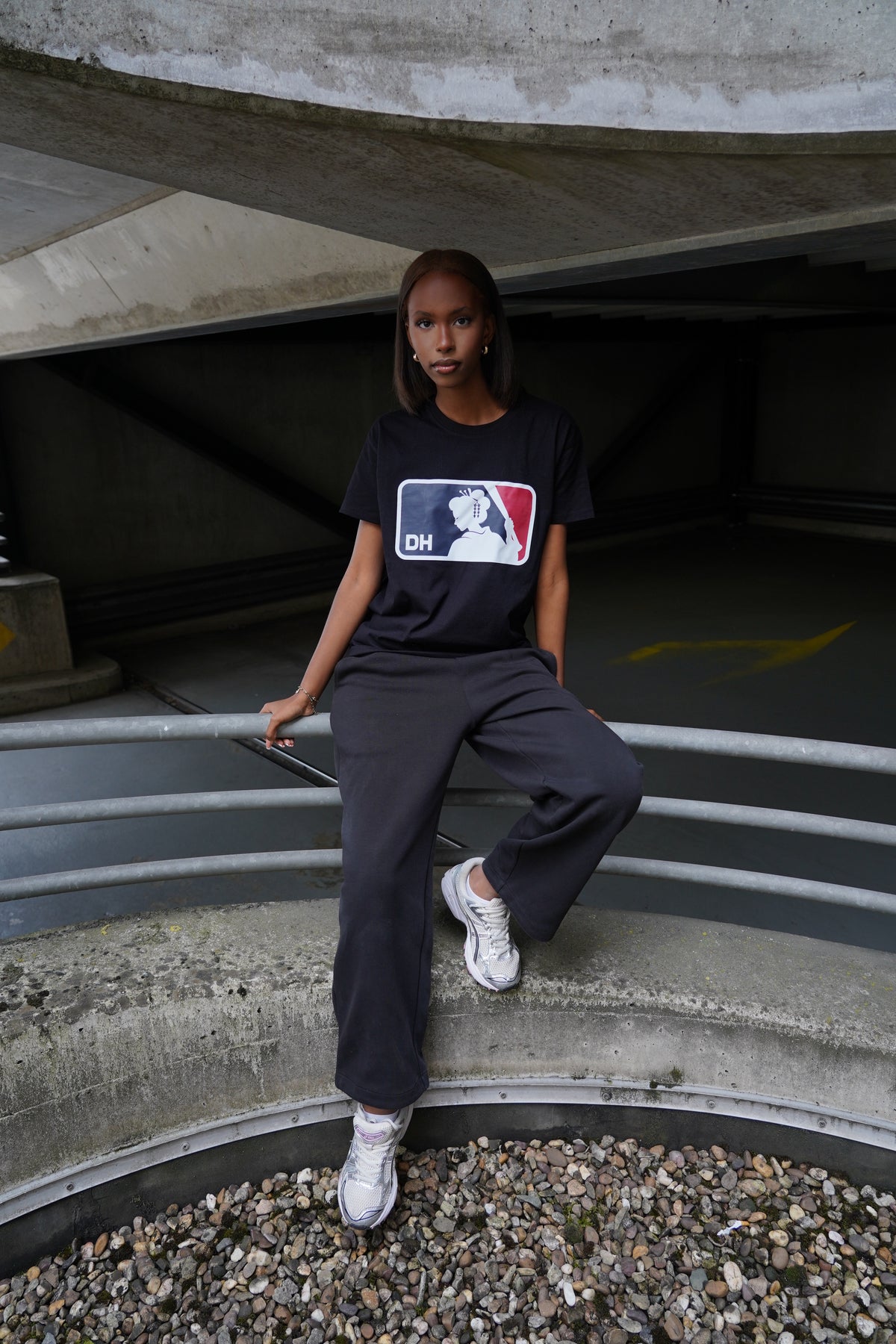 Daye Hyun Emblem Black Tee (pre-order)